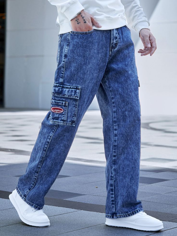 The Evolution of Men’s Jeans: From Workwear to Fashion Staple