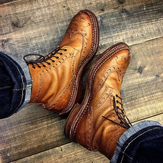 Man Vintage Footwear Trends: A Journey Through Time