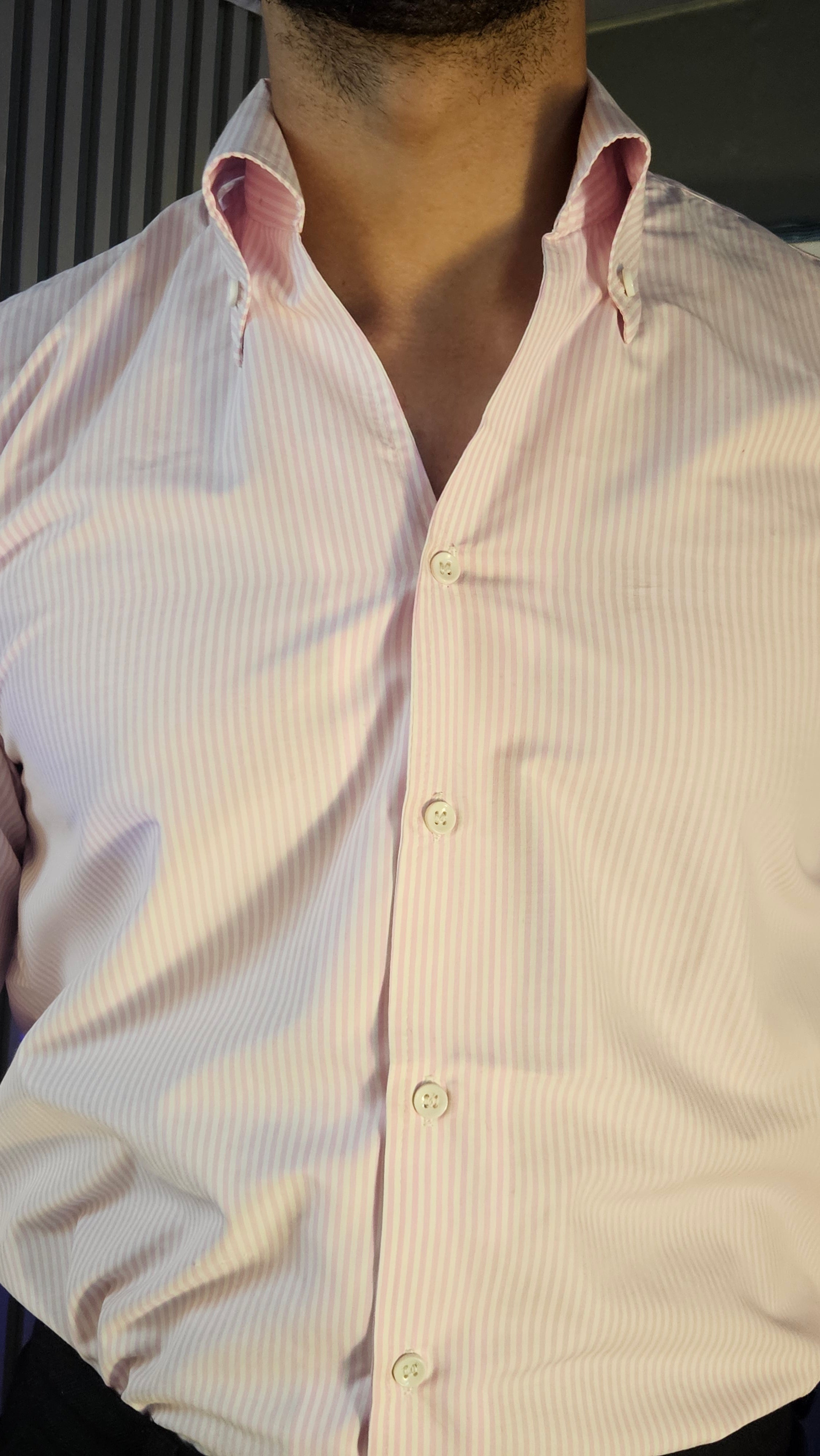 Grey Herringbone Gurkha Pant × Crepe Stripe One Piece Collar Shirt