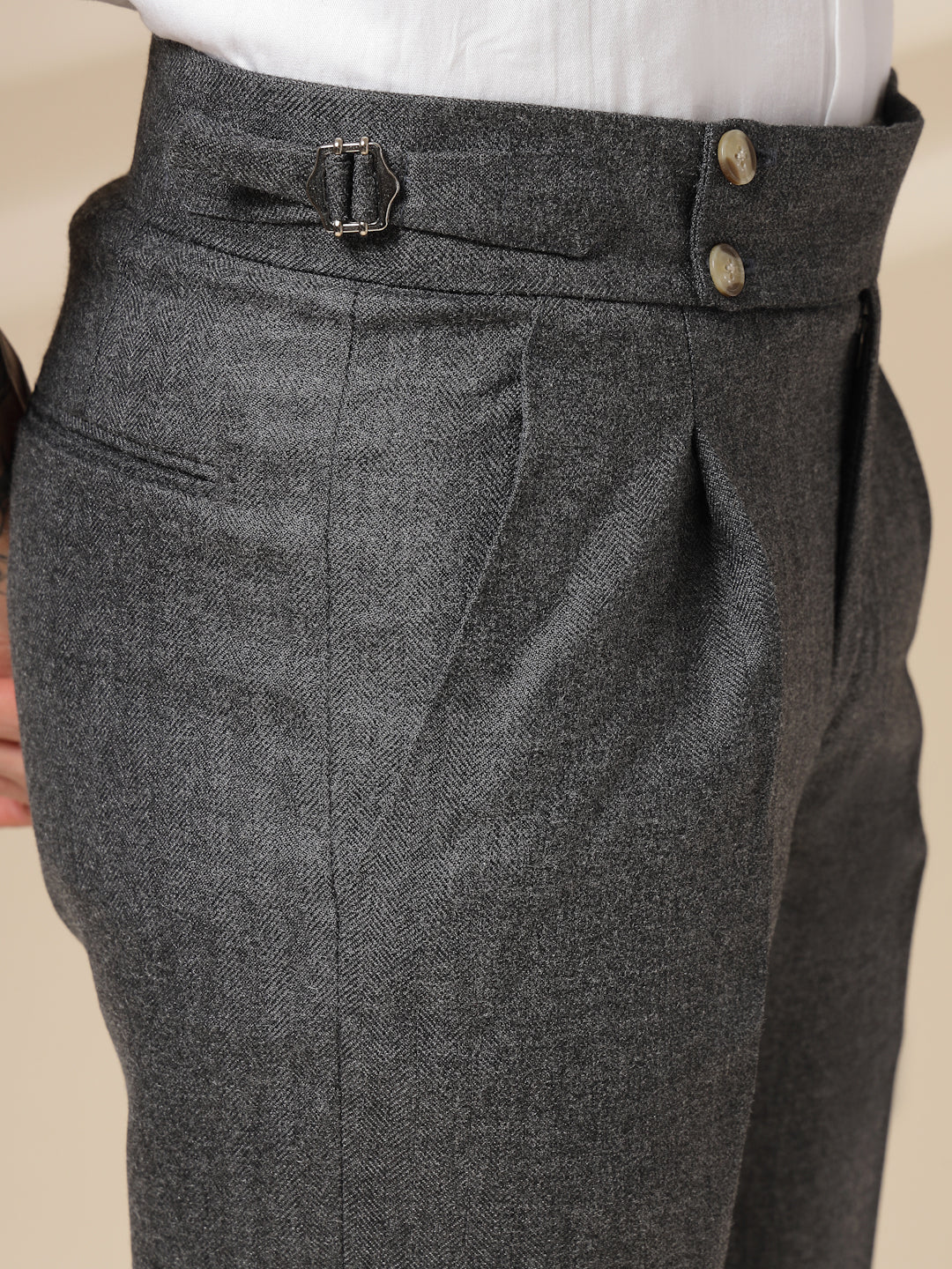 Italian Vega formal pants
Italian Vega trousers
Italian Vega pleated trousers
Italian Vega office wear
Italian Vega men's clothing 