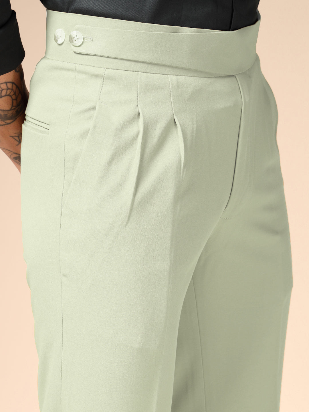 premium tailoring
stretch fabric
wrinkle resistant
breathable fabric
all day comfort
Italian craftsmanship